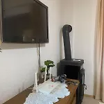 Apartman Nanas House - Entire Old House With Private Yard *