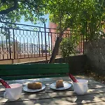 Apartman Nanas House - Entire Old House With Private Yard