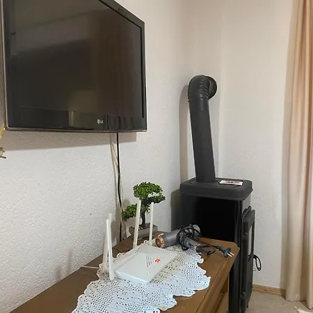 Lägenhet Nanas House - Entire Old House With Private Yard *